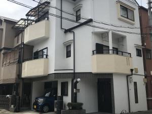 門真市三ツ島にて外壁塗装、屋根カバーを行いました！